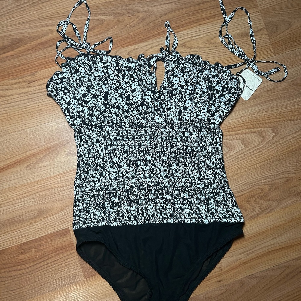 Free People Black and White Floral Bodysuit - Picture 7 of 15